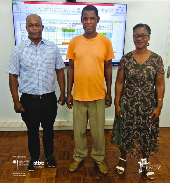 (Left to right) Dr. Jaime Cumbe, Francisco Mapanfa, Prof. Dr. Telma Magaia